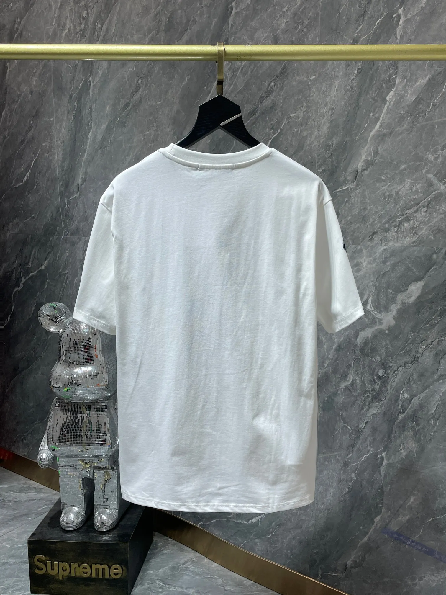 P160 ✨New arrival✨ Chrome Hearts 25ss High gram weight, environmentally friendly and high-quality top-quality fabric 260g~270g Cross Sanskrit patchwork leather overlapping metal short-sleeved T-shirt Heavy hand-cut patchwork embroidery process➕Tajima machine embroidery➕Handmade willows Counter synchronization 1:1 replica version 🌈Recommended colors: black white 🌈 Size: S, M, L, XL